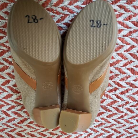 Johnston & Murphy Tan Canvas Leather Oxford Block Heel Booties 7 | Vintage Style - Picture 7 of 7